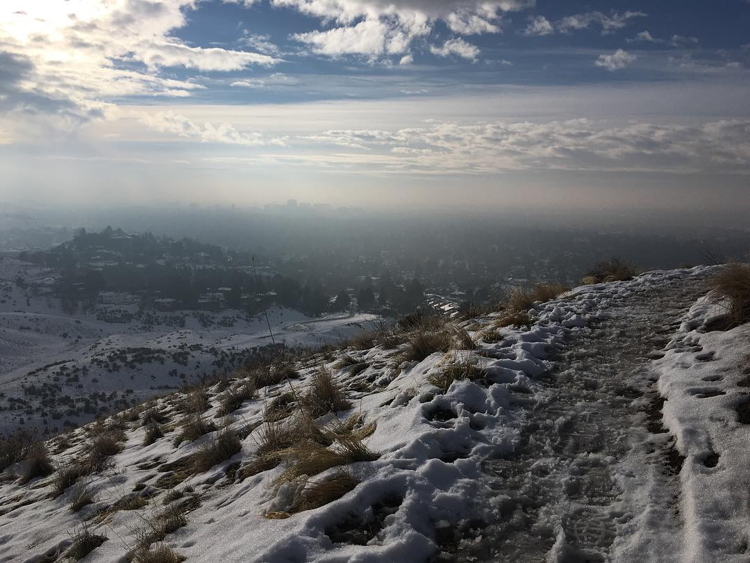 Inversion in the foothills