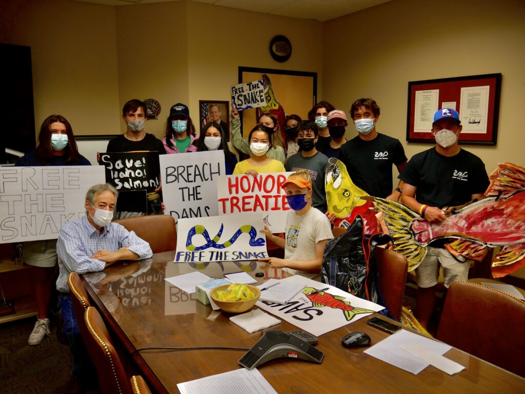 Youth Salmon Protectors meet with Lindsay Nothern at Senator Mike Crapo's office in Boise, ID